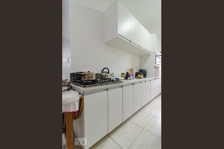 Casa à venda com 150m², 3 quartos e 2 vagas Casa à venda com 150m², 3 quartos e 2 vagasCozinha
