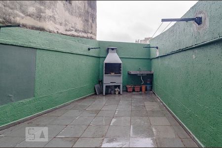 Casa à venda com 150m², 3 quartos e 2 vagas Casa à venda com 150m², 3 quartos e 2 vagasQuintal