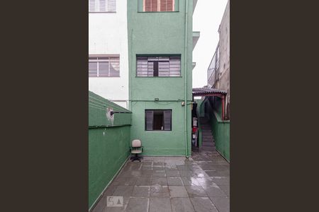 Casa à venda com 150m², 3 quartos e 2 vagas Casa à venda com 150m², 3 quartos e 2 vagasQuintal