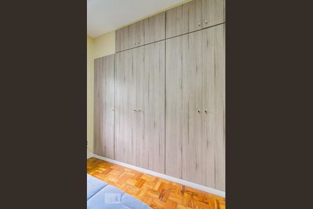 Casa à venda com 150m², 3 quartos e 2 vagas Casa à venda com 150m², 3 quartos e 2 vagasSuíte