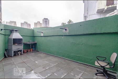 Casa à venda com 150m², 3 quartos e 2 vagas Casa à venda com 150m², 3 quartos e 2 vagasQuintal