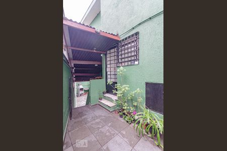 Casa à venda com 150m², 3 quartos e 2 vagas Casa à venda com 150m², 3 quartos e 2 vagasQuintal