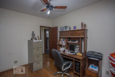 Casa à venda com 210m², 5 quartos e 7 vagasQuarto 4