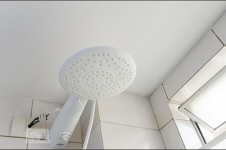 Apartamento à venda com 75m², 3 quartos e 1 vaga Apartamento à venda com 75m², 3 quartos e 1 vagaBanheiro da suíte