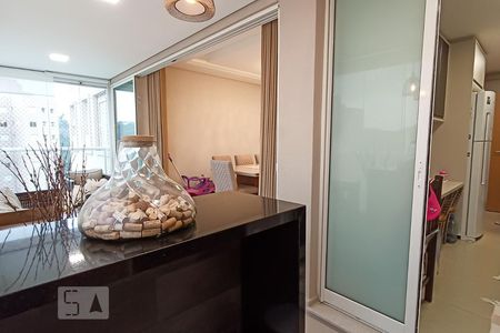 Varanda da sala de apartamento à venda com 3 quartos, 136m² em Alphaville, Santana de Parnaíba