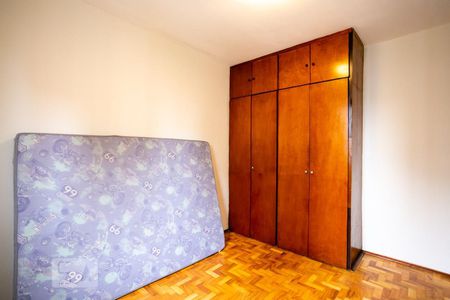 Apartamento à venda com 97m², 3 quartos e 2 vagasQuarto 2