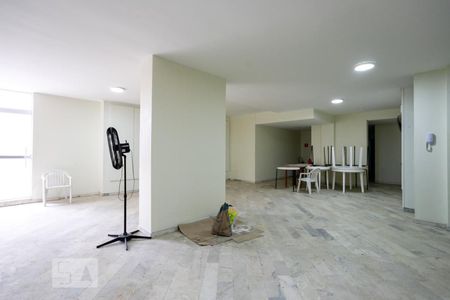 Apartamento à venda com 97m², 3 quartos e 2 vagasÁrea comum - Salão de festas