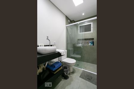 Apartamento à venda com 97m², 3 quartos e 2 vagasBanheiro da Suíte