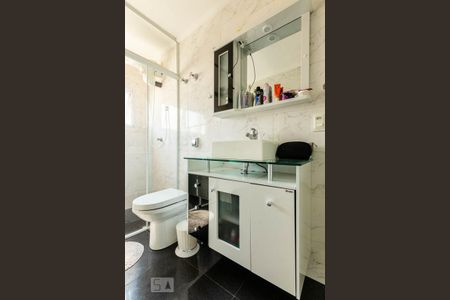 Casa à venda com 150m², 3 quartos e 1 vagaBanheiro suíte