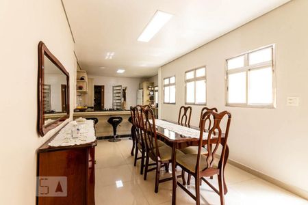 Casa à venda com 150m², 3 quartos e 1 vagaCopa