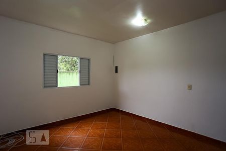 Quarto de casa de condomínio para alugar com 1 quarto, 52m² em Jardim Mirna, Taboão da Serra