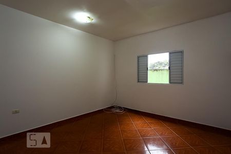 Quarto de casa de condomínio para alugar com 1 quarto, 52m² em Jardim Mirna, Taboão da Serra