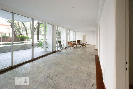 Apartamento à venda com 42m², 1 quarto e 1 vaga Apartamento à venda com 42m², 1 quarto e 1 vagaÁrea comum - Salão de festas