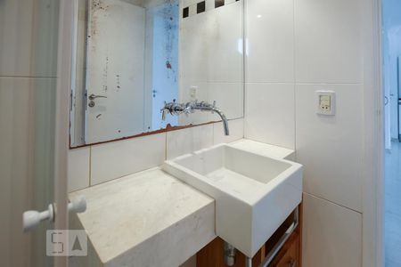 Apartamento à venda com 42m², 1 quarto e 1 vaga Apartamento à venda com 42m², 1 quarto e 1 vagaBanheiro