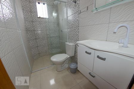 Apartamento para alugar com 80m², 2 quartos e 1 vaga Apartamento para alugar com 80m², 2 quartos e 1 vagaBanheiro social