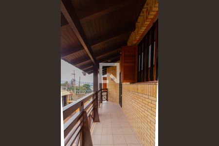 Casa para alugar com 454m², 3 quartos e 3 vagasvaranda