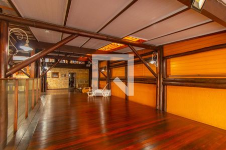 Sala de casa para alugar com 3 quartos, 454m² em Cristal, Porto Alegre