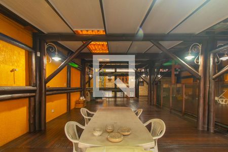 Sala de casa para alugar com 3 quartos, 454m² em Cristal, Porto Alegre