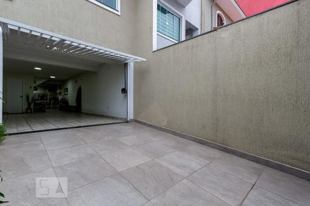 Casa à venda com 240m², 3 quartos e 3 vagasGaragem