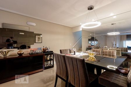 Sala de casa para alugar com 3 quartos, 240m² em Vila Gustavo , São Paulo
