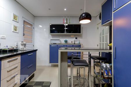 Casa à venda com 240m², 3 quartos e 3 vagasCozinha