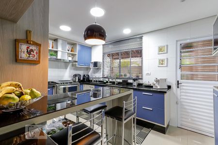 Casa à venda com 240m², 3 quartos e 3 vagasCozinha