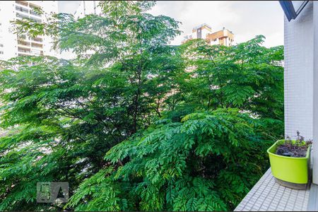 Apartamento à venda com 133m², 4 quartos e 1 vagaVista