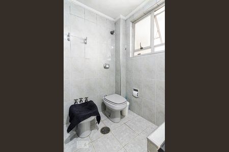 Apartamento à venda com 133m², 4 quartos e 1 vagaBanheiro da Suíte