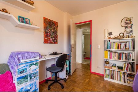 Apartamento à venda com 133m², 4 quartos e 1 vagaQuarto 2