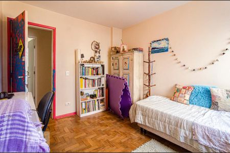 Apartamento à venda com 133m², 4 quartos e 1 vagaQuarto 2