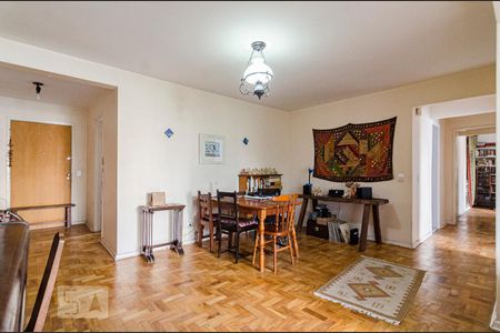 Apartamento à venda com 133m², 4 quartos e 1 vagaSala