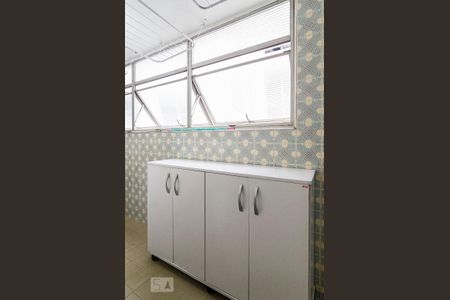 Apartamento à venda com 133m², 4 quartos e 1 vagaÁrea de serviço