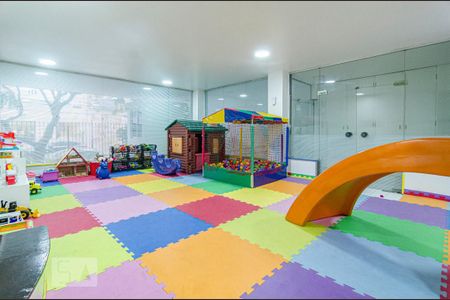 Apartamento à venda com 133m², 4 quartos e 1 vagaBrinquedoteca