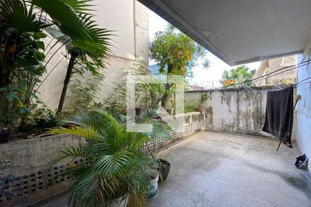 Apartamento à venda com 70m², 2 quartos e 1 vagaÁrea comum