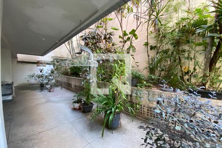 Apartamento à venda com 70m², 2 quartos e 1 vagaÁrea comum