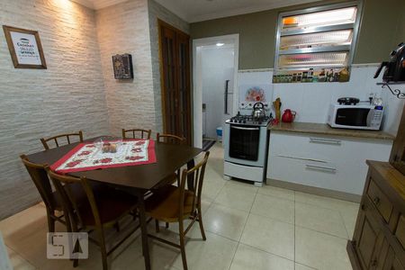 Apartamento para alugar com 75m², 2 quartos e sem vaga Apartamento para alugar com 75m², 2 quartos e sem vagaCozinha