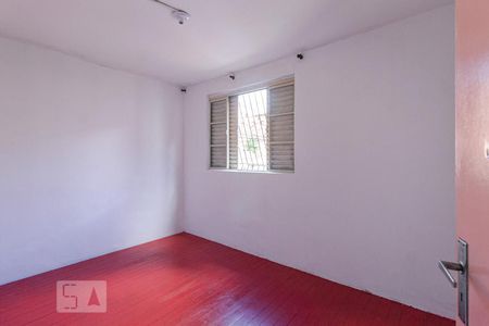 Quarto 2 de apartamento para alugar com 2 quartos, 43m² em Rubem Berta, Porto Alegre