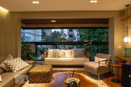 Apartamento à venda com 170m², 4 quartos e 3 vagas Apartamento à venda com 170m², 4 quartos e 3 vagasSala