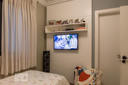 Apartamento à venda com 170m², 4 quartos e 3 vagas Apartamento à venda com 170m², 4 quartos e 3 vagasSuíte 2