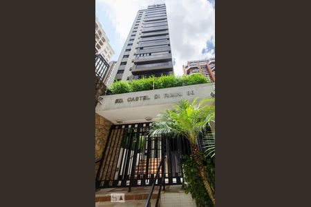 Apartamento à venda com 170m², 4 quartos e 3 vagas Apartamento à venda com 170m², 4 quartos e 3 vagasFachada