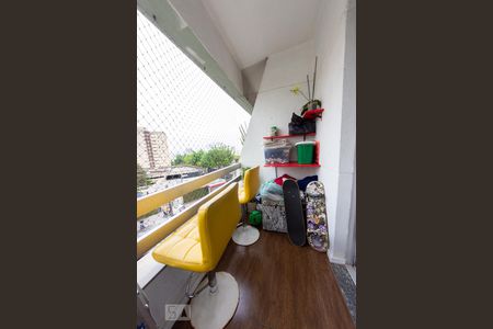 Sacada da sala de apartamento para alugar com 3 quartos, 72m² em Vila Siqueira (zona Norte), São Paulo