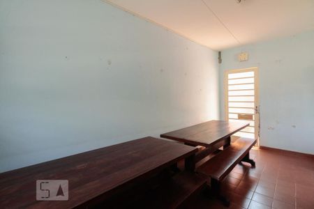 Casa à venda com 231m², 3 quartos e 1 vagaComodo extra reversível