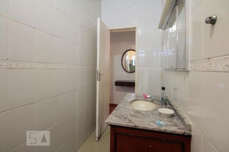 Casa à venda com 231m², 3 quartos e 1 vagaBanheiro Social