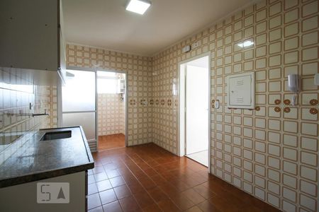 Apartamento à venda com 118m², 3 quartos e 3 vagas Apartamento à venda com 118m², 3 quartos e 3 vagasCozinha