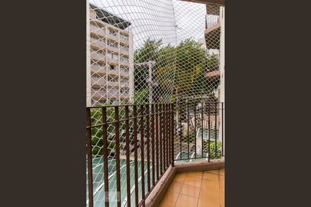 Varanda de apartamento para alugar com 3 quartos, 60m² em Parque Imperial, São Paulo