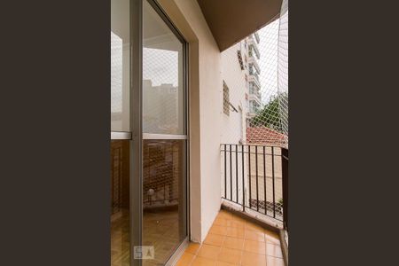 Varanda de apartamento para alugar com 3 quartos, 60m² em Parque Imperial, São Paulo