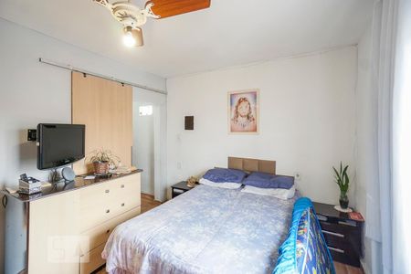 Casa à venda com 300m², 6 quartos e 3 vagasQuarto 01