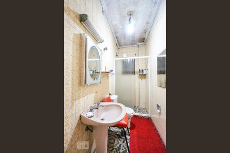 Banheiro de casa à venda com 6 quartos, 300m² em Vila Carrão, São Paulo