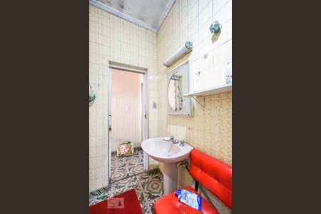 Banheiro de casa à venda com 6 quartos, 300m² em Vila Carrão, São Paulo