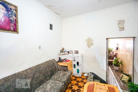 Sala de casa à venda com 6 quartos, 300m² em Vila Carrão, São Paulo